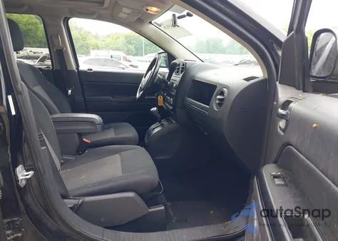 2012 Jeep Compass Latitude из США, поврежденный, VIN 1C4NJCEB3CD616593